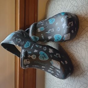 Comfort Trendz Nurse Healthcare lightweight clogs